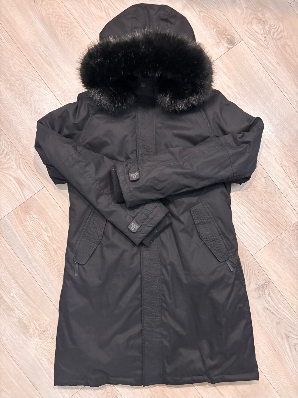 TNA Women's Black Hooded Puffer Coat with Faux Fur Trim